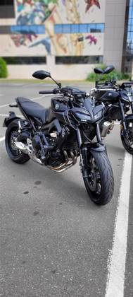 YAMAHA MT-09 